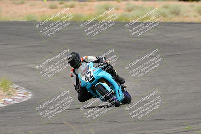 media/Jun-04-2022-WERA (Sat) [[b852bbbd55]]/Race 6 A Superbike and Novice/